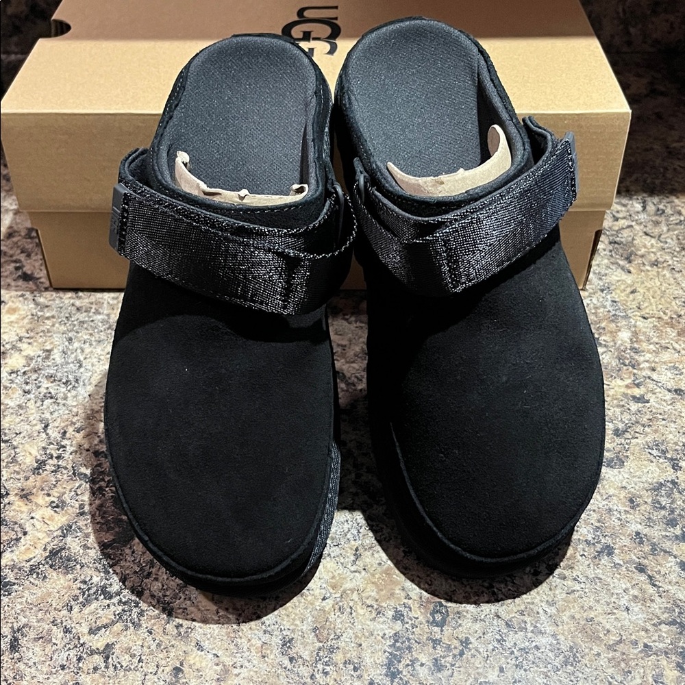 UGG Goldenstar Clog - Picture 7 of 12
